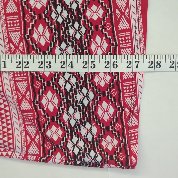 Apt.9 Flowy Summer Tunic Top L Black Red White - Picture 13 of 13